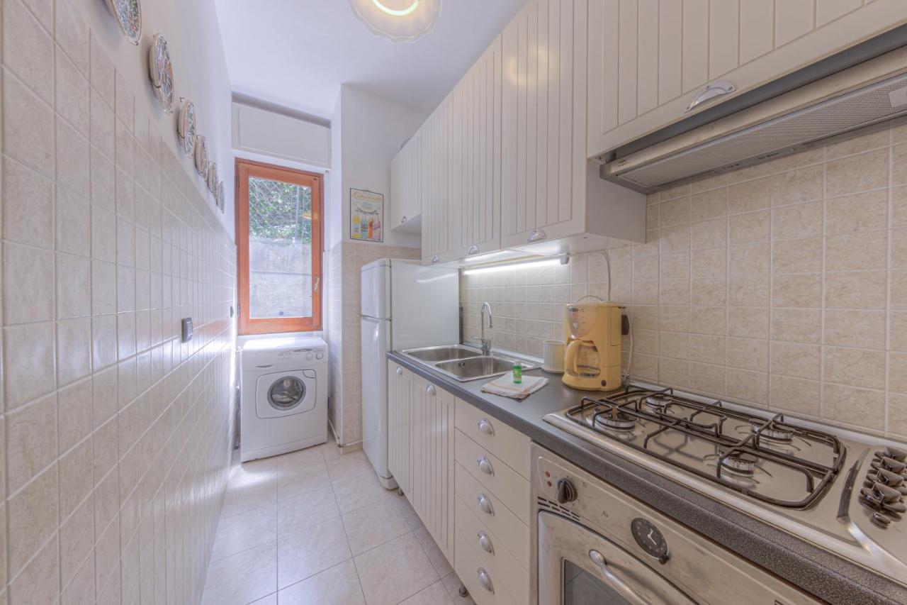 Rapallo Apartment Comodo E In Ottima Posizione Exterior photo